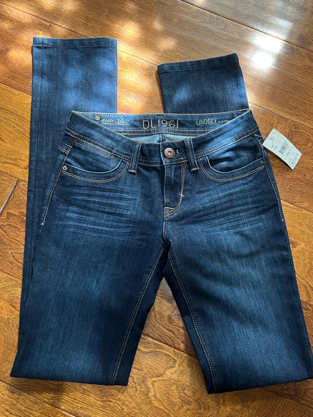 DL1961 Women's Skinny Jeans in Dark Indigo